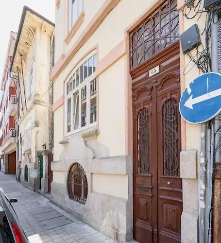 Viva Arts Cozy شقة